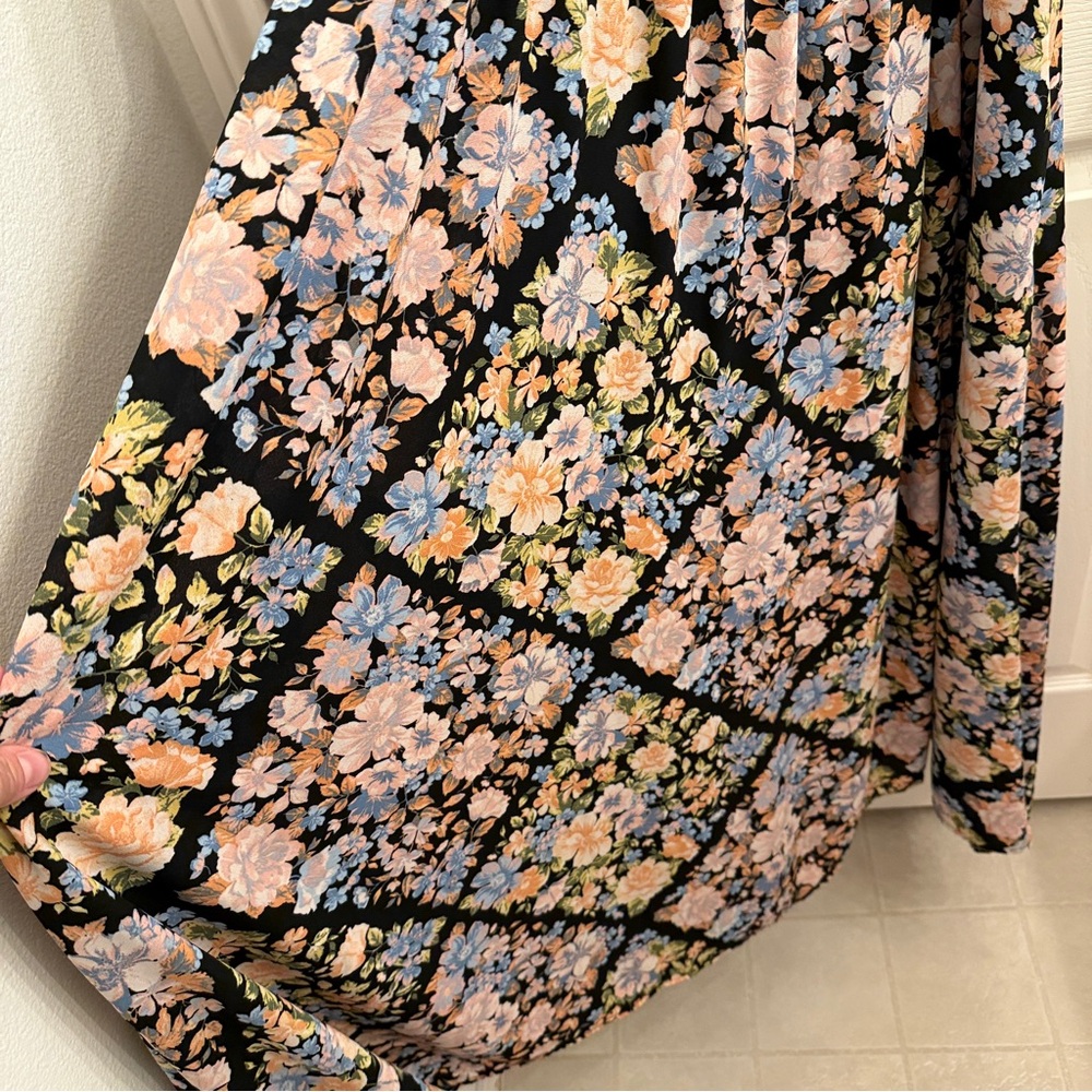 American Eagle Outfitters Black Floral Dress - Picture 4 of 12
